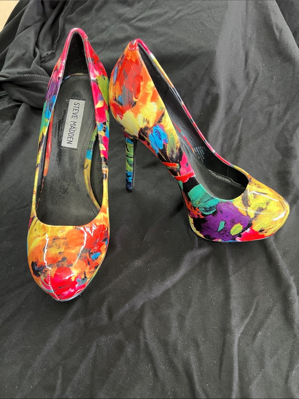 Steve Madden Multicolor Floral Patent Pump in Orange, Pink, Purple and Blue